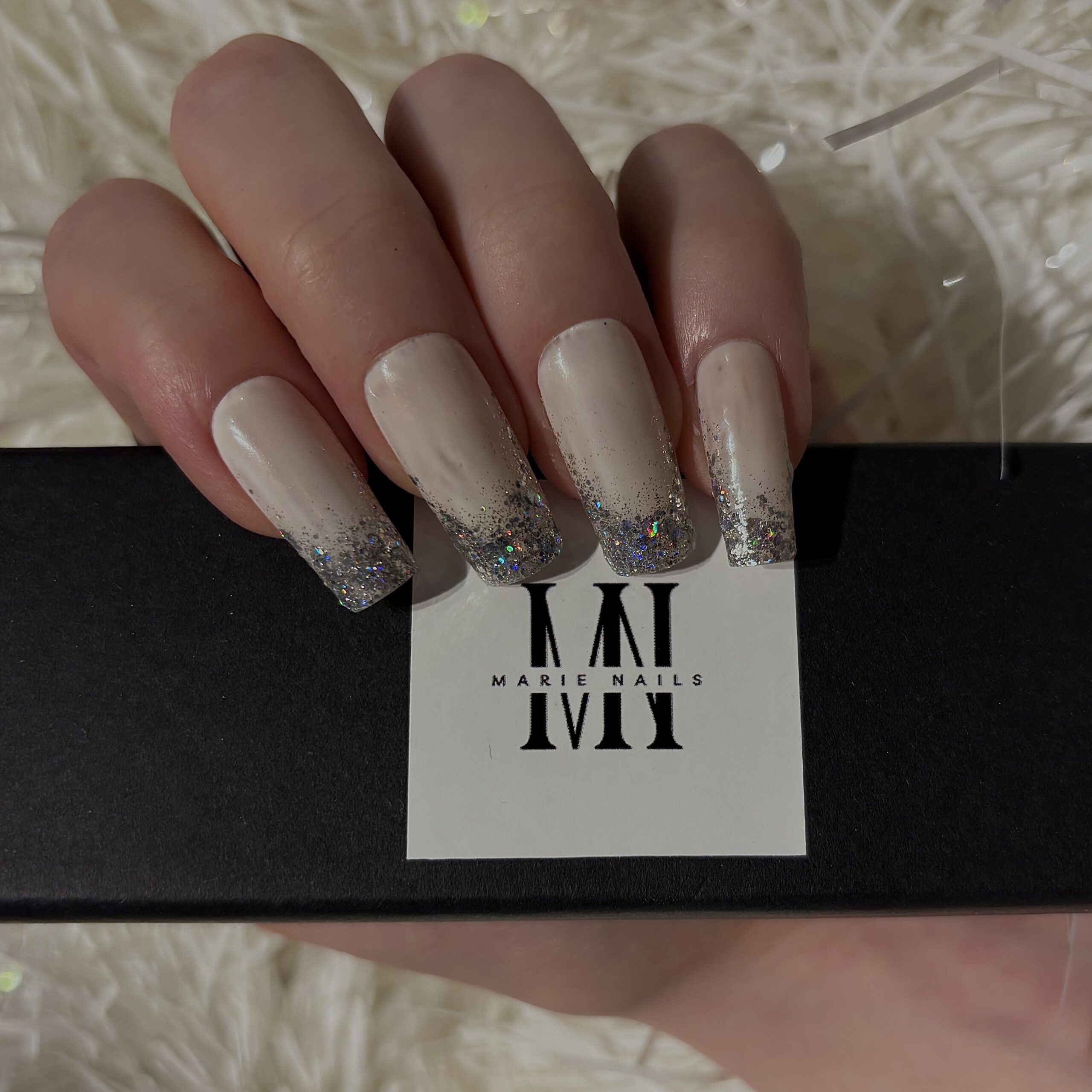 Snowflake Sparkle - Image 2