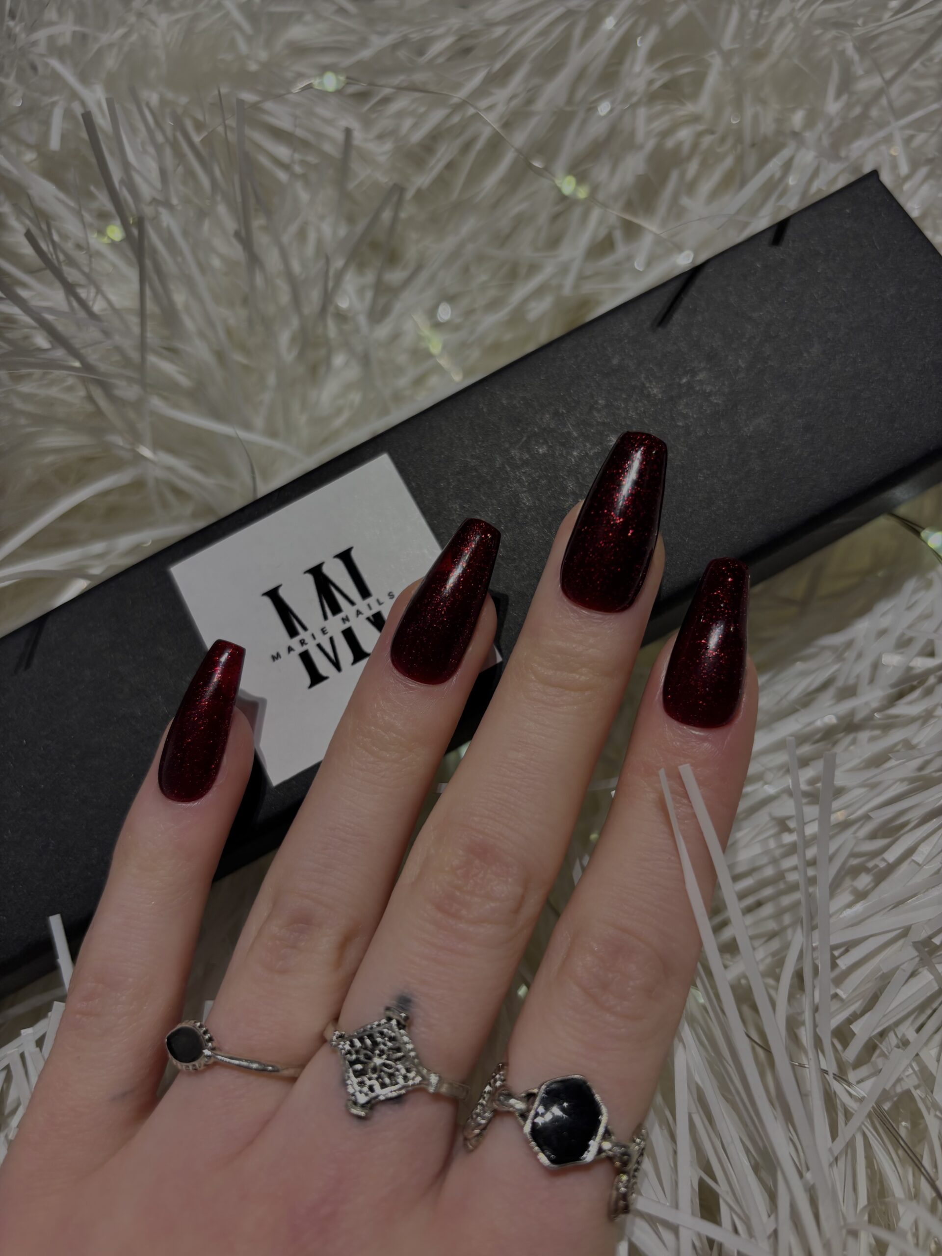 Holiday Romance - Image 4