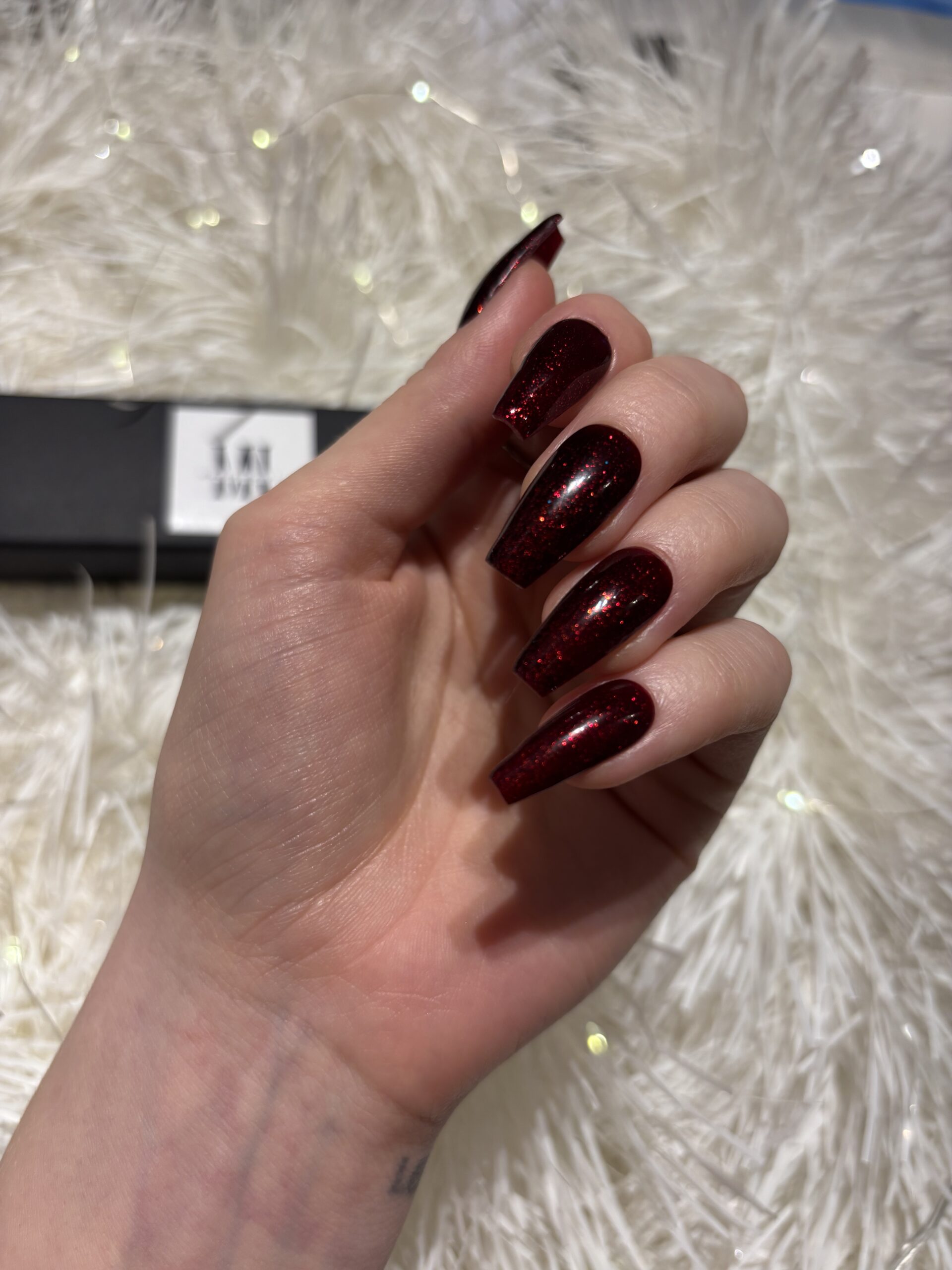 Holiday Romance - Image 3